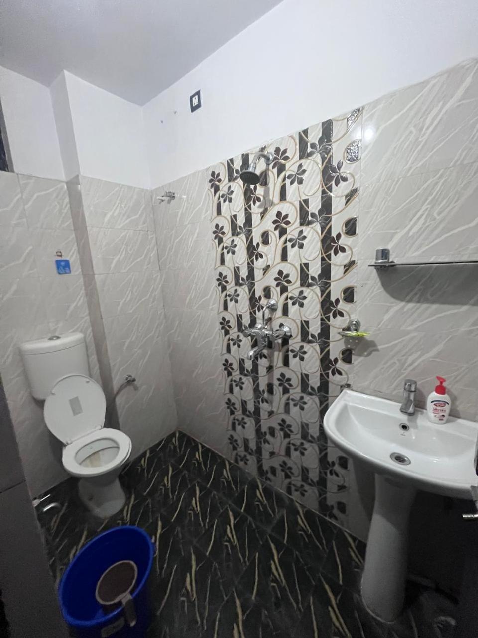 Kashi Anadam Bnb 瓦拉纳西 外观 照片
